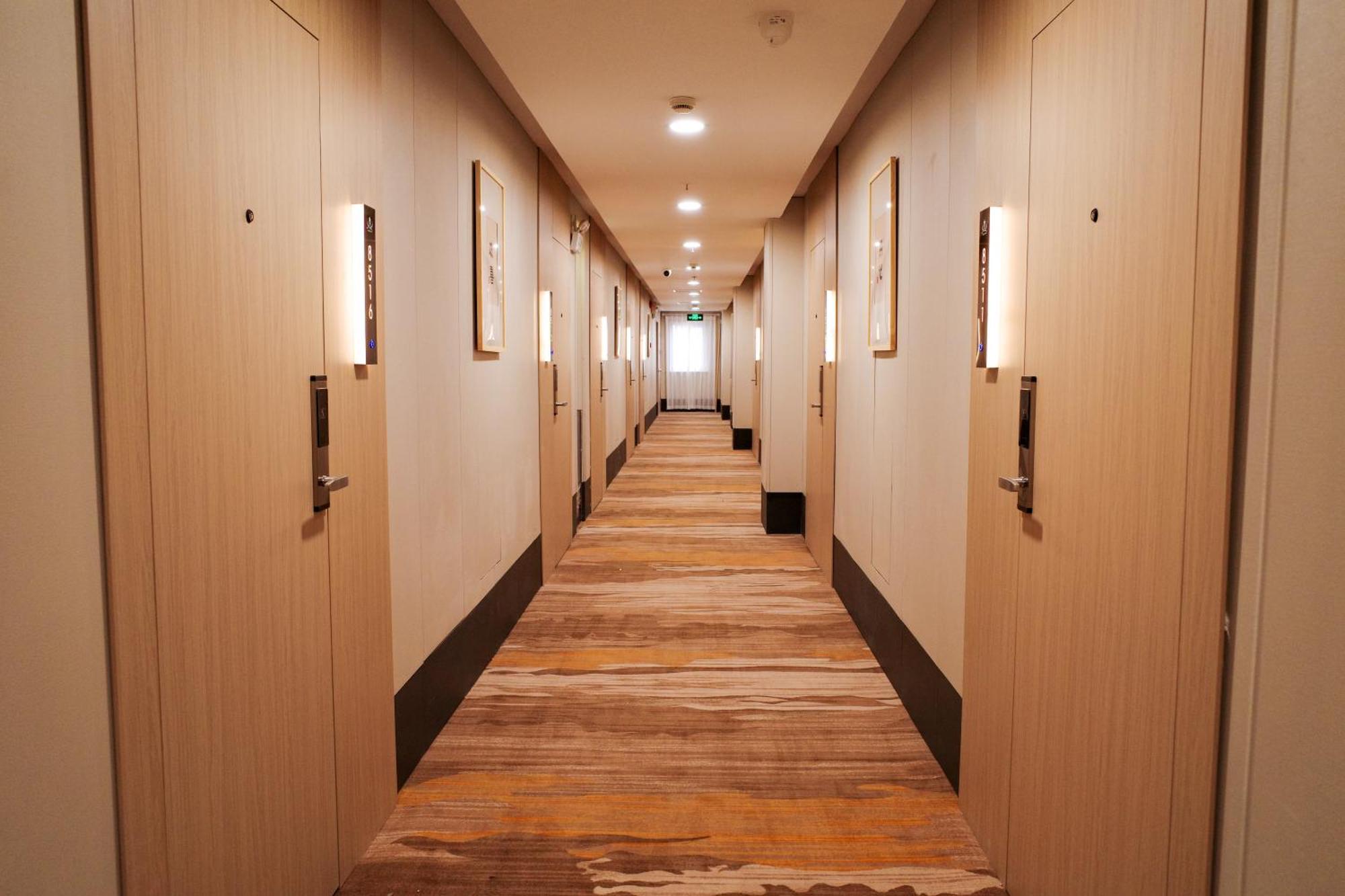 Shanghai Joyful Star Hotel-Free Shuttle Bus To Pudong Airport And Disneyland Exterior photo